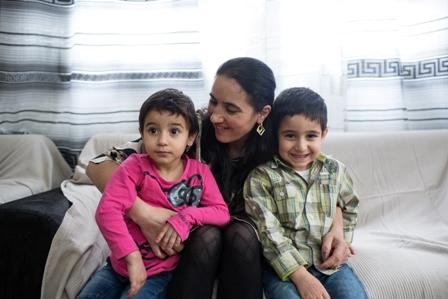 Marine, son mari et ses deux enfants de 3 et 5 ans sont accueillis par Le Bon Foyer à Mulhouse Centre hébergement réinsertion sociale Mulhouse accueil famille Fondation Armée du Salut