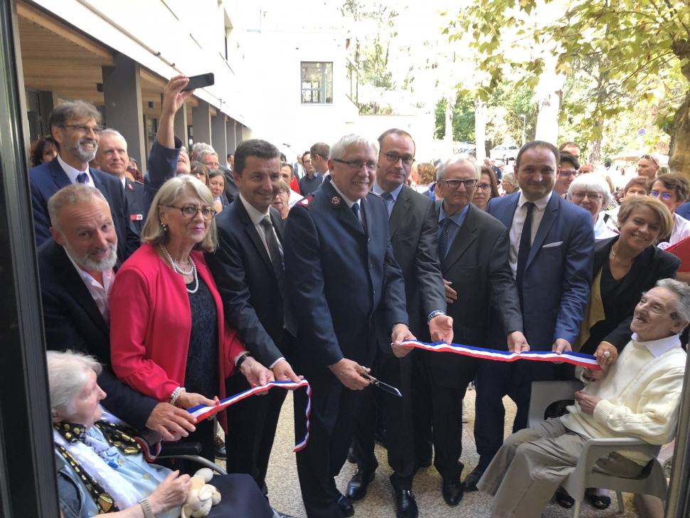 Inauguration à Saint-Etienne une maison de retraite médicalisée