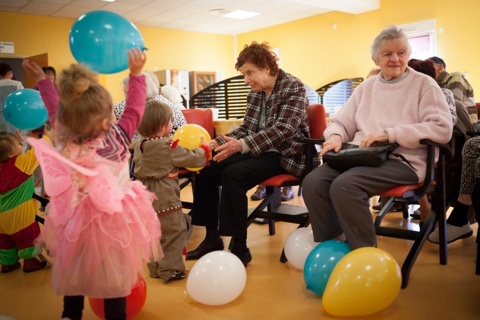 Quand minots et grands-parents font équipe Quand minots et grands-parents font équipe