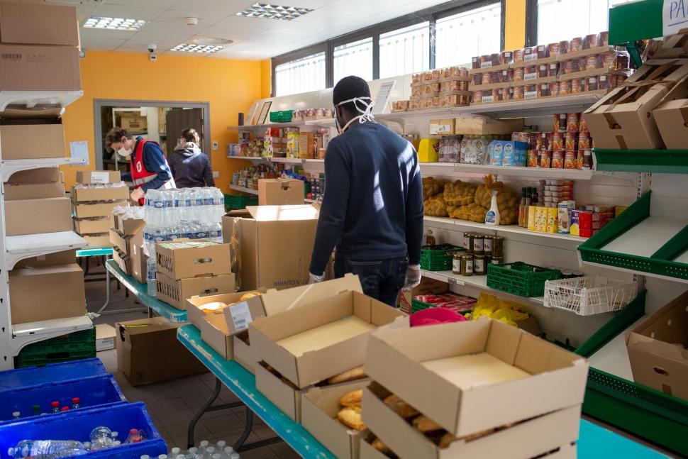 Aide alimentaire urgence covid exclusion pauvreté sansabri SDF