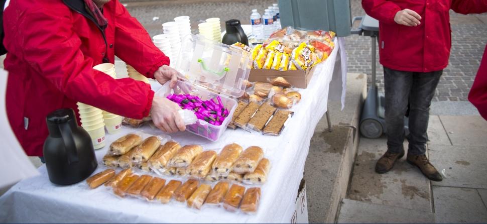URGENT : l’Armée du Salut recherche plus de 100 bénévoles pour distribuer 500 petits-déjeuners à Paris URGENT : l’Armée du Salut recherche plus de 100 bénévoles pour distribuer 500 petits-déjeuners à Paris