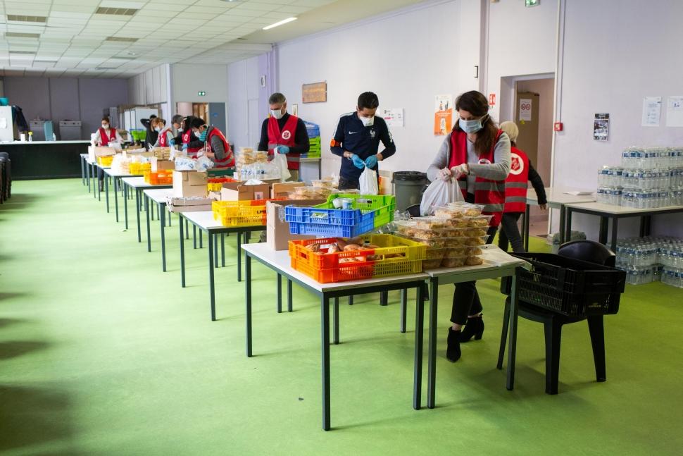 covid crise alimentaire urgence social exclusion pauvrete confinement