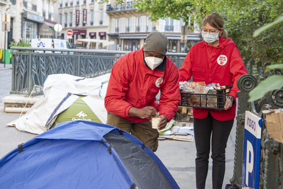 Joel Boisne - responsable maraude Lorane Kempt - bénévole