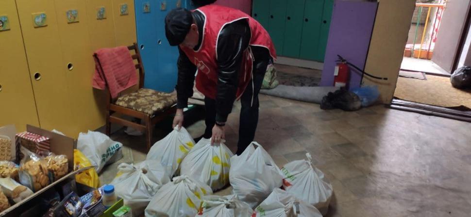 Conflit en Ukraine : Votre générosité est cruciale pour soutenir nos opérations humanitaires Conflit en Ukraine : Votre générosité est cruciale pour soutenir nos opérations humanitaires