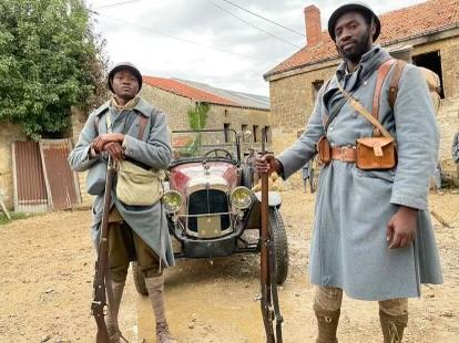 La belle aventure d’Oumar : de jeune exilé à figurant du film « Tirailleurs » La belle aventure d’Oumar : de jeune exilé à figurant du film « Tirailleurs »
