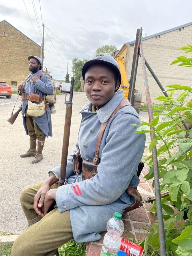 La belle aventure d’Oumar : de jeune exilé à figurant du film « Tirailleurs » La belle aventure d’Oumar : de jeune exilé à figurant du film « Tirailleurs »