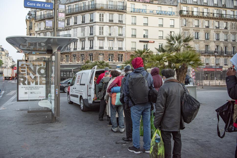 Conditions de vies extrêmement précaires des jeunes en procédure de reconnaissance de minorité Conditions de vies extrêmement précaires des jeunes en procédure de reconnaissance de minorité