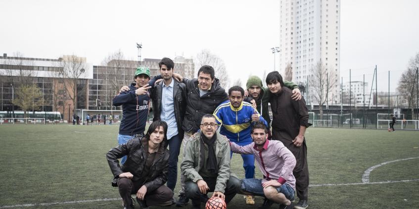 La Résidence Albin Peyron à Paris accueille notamment des migrants Résidence Albin Peyron accueil migrants football animateur social