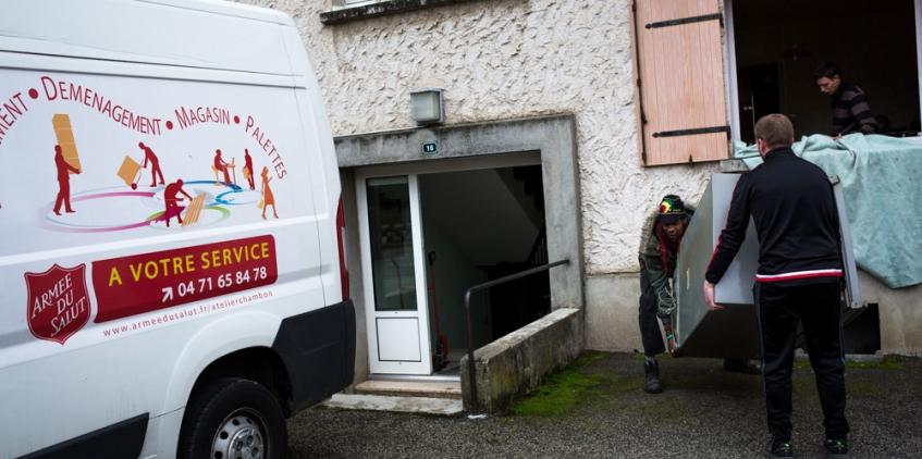 Déménagement organisé par des salariés en insertion des chantiers d'insertion Ateliers chantiers d'insertion Chambon-sur-Lignon déménagement