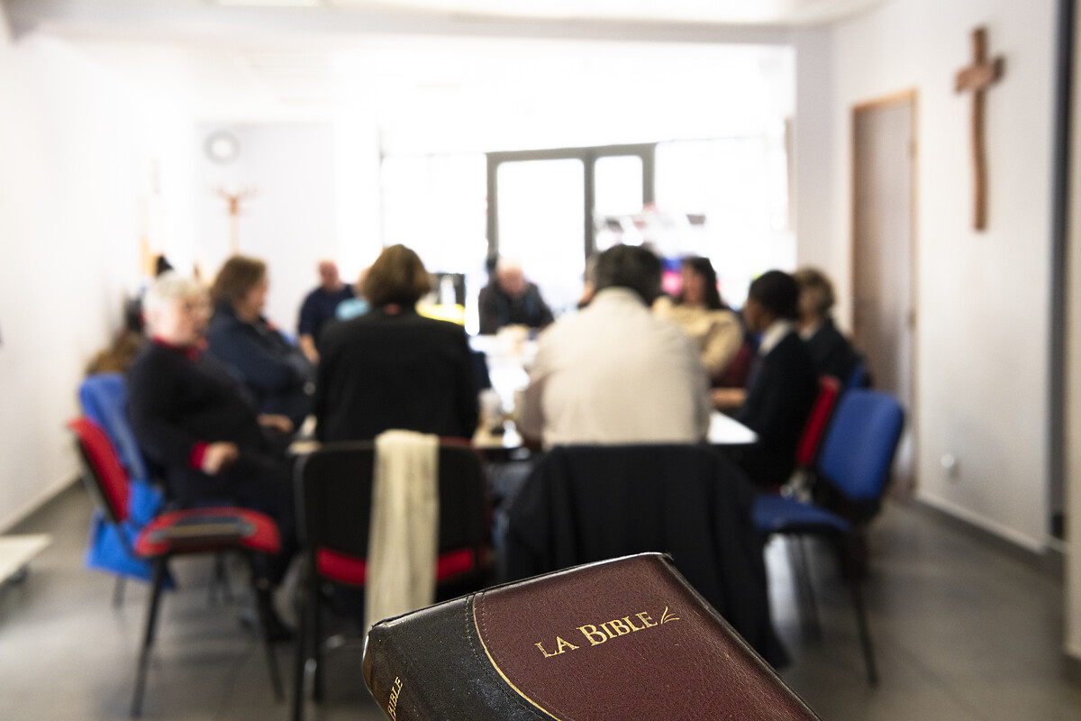 Congrégation Armée du salut - Poste de Nîmes Janvier 2024.• bible.• illustration