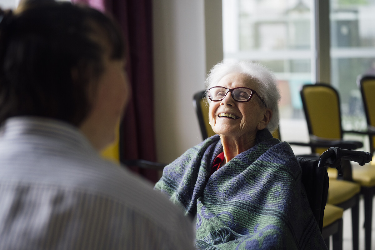 Visites à domicile et accueil de jour des personnes âgées