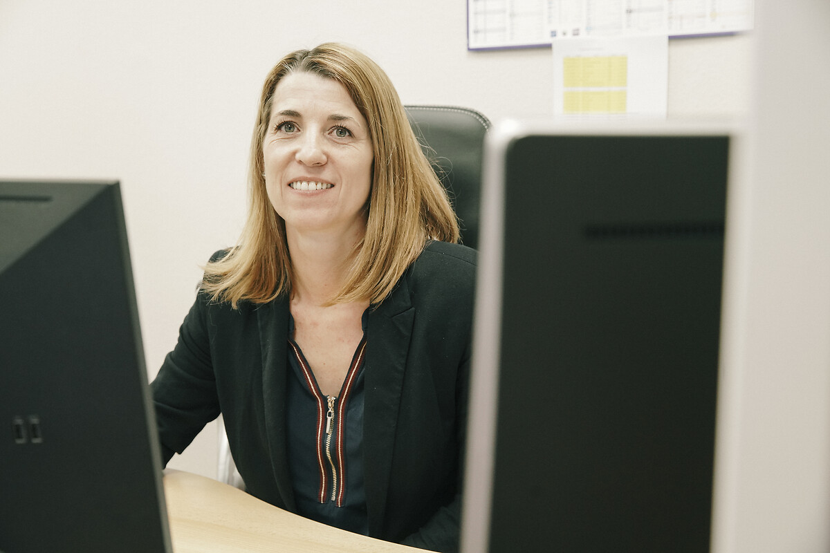 LAETITIA CONVERCEY, assistante de direction