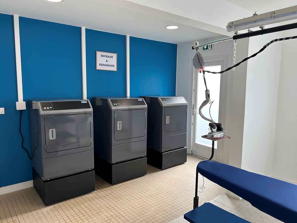 baleine-havre-braderie-textilerie