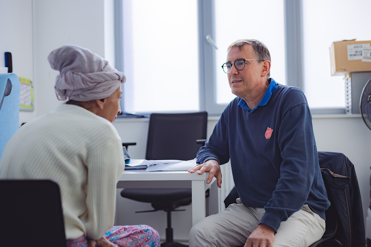 Le Docteur HONORE consulte 1 fois par semaine aux Moulins de l'Espoir